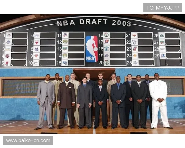 休斯敦火箭与尼克斯激战正酣谁能在NBA赛场上笑到最后 休斯敦火箭与尼克斯激战正酣谁能在NBA赛场上笑到最后