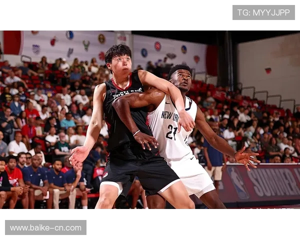 开拓者与勇士激战四月十九日季后赛精彩回顾与分析 开拓者与勇士激战四月十九日季后赛精彩回顾与分析