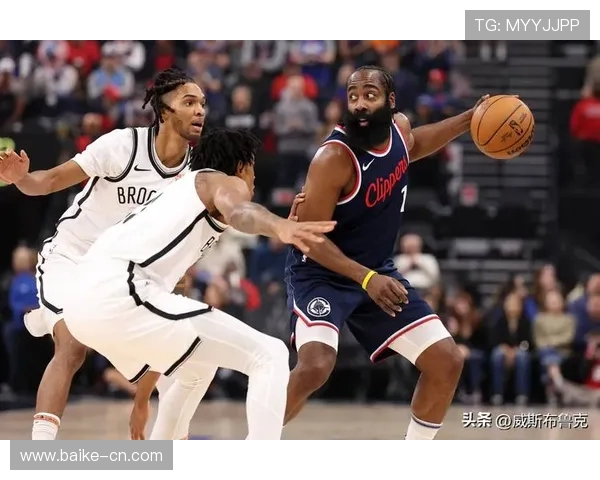 快船与篮网激战正酣1月23日精彩对决引发球迷热议 快船与篮网激战正酣1月23日精彩对决引发球迷热议