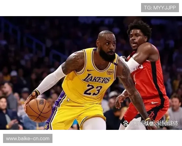 湖人队在23对24的激烈对决中展现实力争夺季后赛席位的关键战役