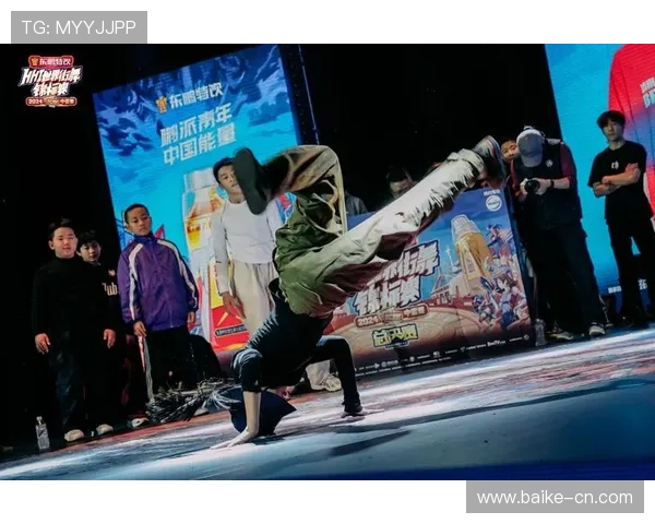 街舞战术解析：上海街舞队如何构建高效中路突破体系与战术配合